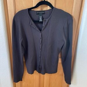 August Silk Knits Gray Long Button Sleeve Top Size Large